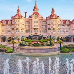 Disneyland® Hotel